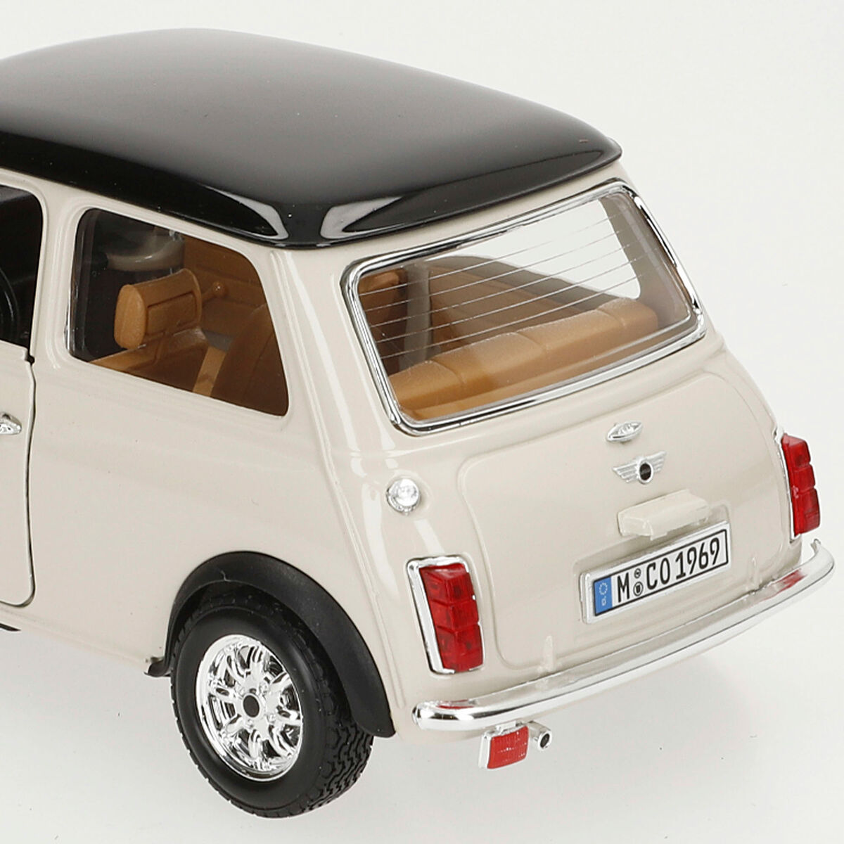 Automobilis Bburago GT-Mini Cooper(1969) 1:18
